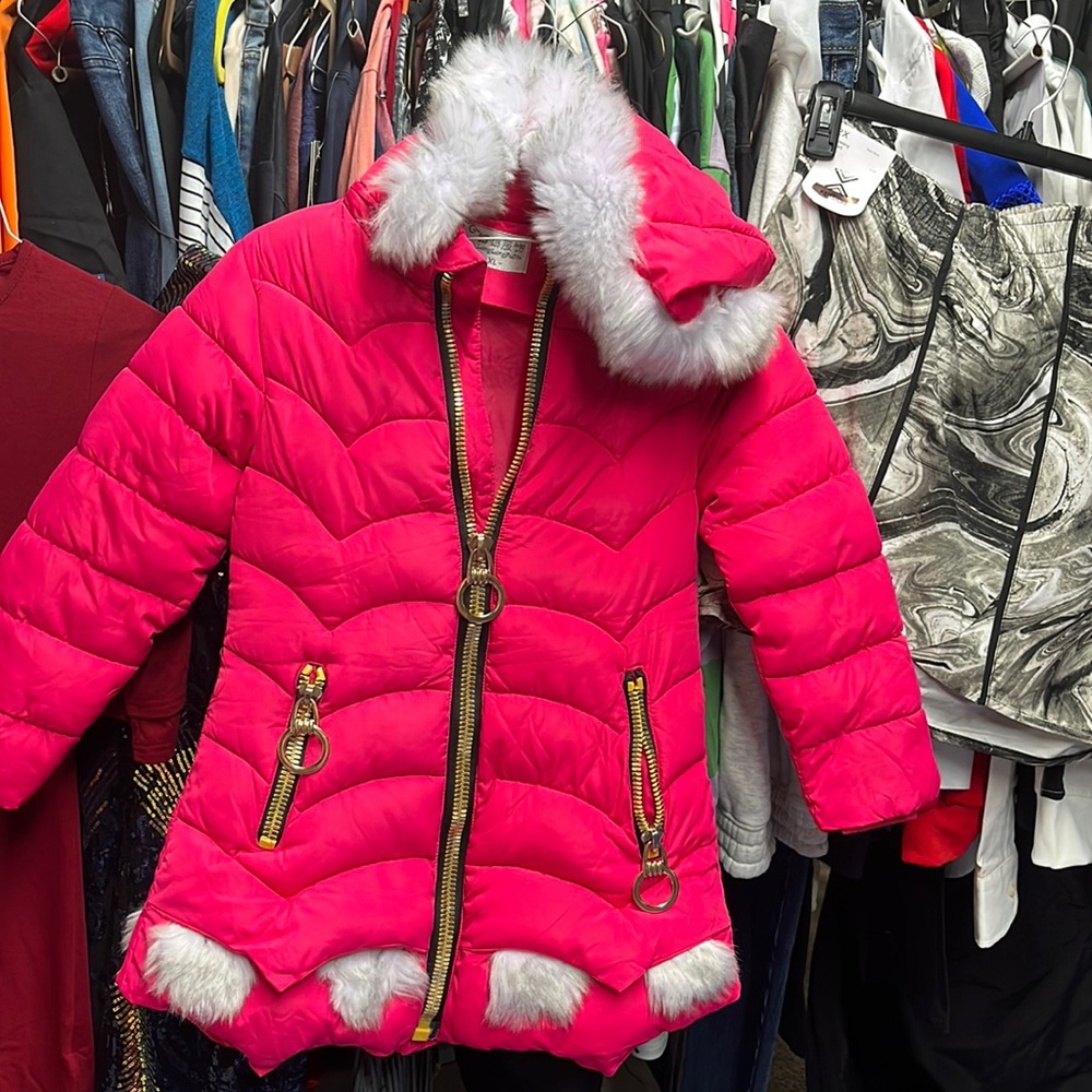 girls coat, pink, size child’s extra large.